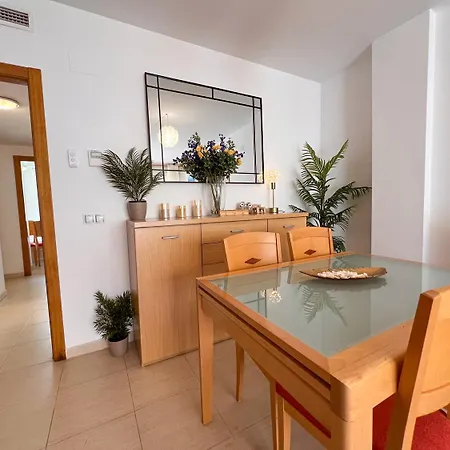 Apartamento El ático De Alicia Con Terraza Panorámica A Pie De Playa