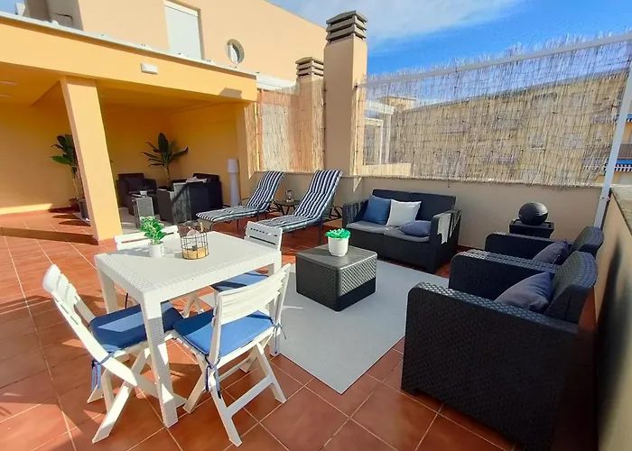 El ático De Alicia Con Terraza Panorámica A Pie De Playa * Dénia