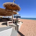 El Atico De Alicia Con Terraza Panoramica A Pie De Playa * Denia