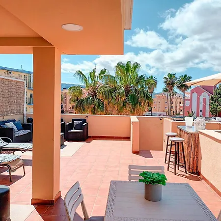 Apartamento El ático De Alicia Con Terraza Panorámica A Pie De Playa